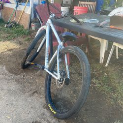 Bomma Bike 