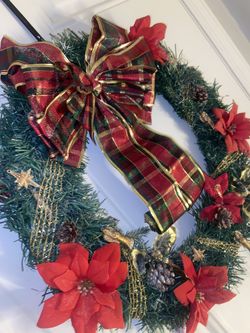 20” Christmas door wreath