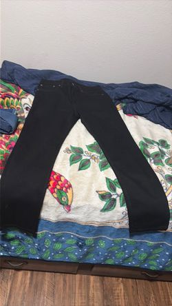 Levis pants