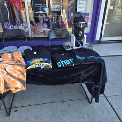 Exclusive Dzigns - Custom Sports Hoodies etc.