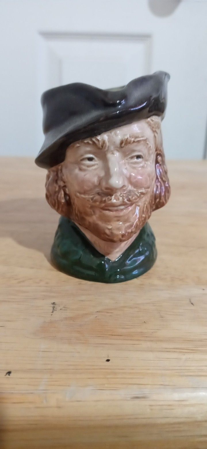 Royal Doulton Toby Mug Robin Hood