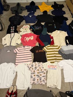 Men’s mostly size small clothing lot