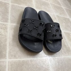 Gucci Slides