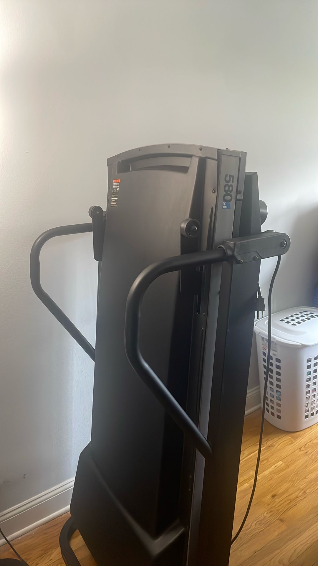 Treadmill, Space Saver
