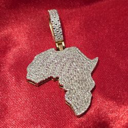 10k Yellow Gold Diamond Africa Map Pendant 5/8 ctw 