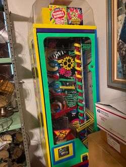 25 Cent Gumball Candy Vending Machine