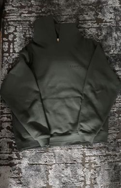 Black Essential Hoodie 