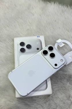 New 17 Pro Max**”((UNLOCKED BRAND NEW))**”iPhone***Any Company Works!