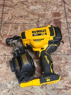 DeWalt 20V XR Brushless Roofing Nailer tool only
