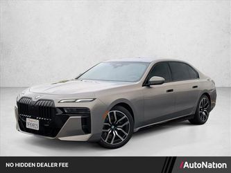 2023 BMW 740