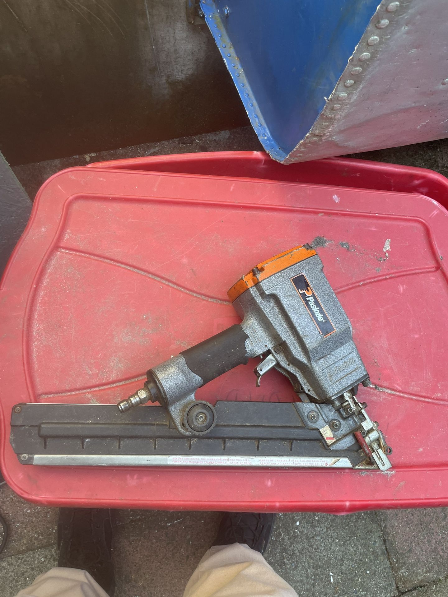 Metal Connector Nailer