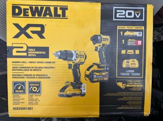 DEWALT 20V MAX XR Combo Kit NUEVO - Taladro Percutor + Impact Driver DCK250X1Q1