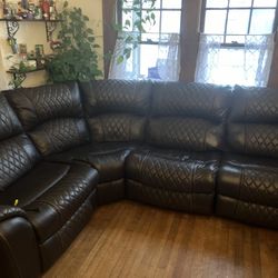 5pc Leather Sectional With 3 Recliners