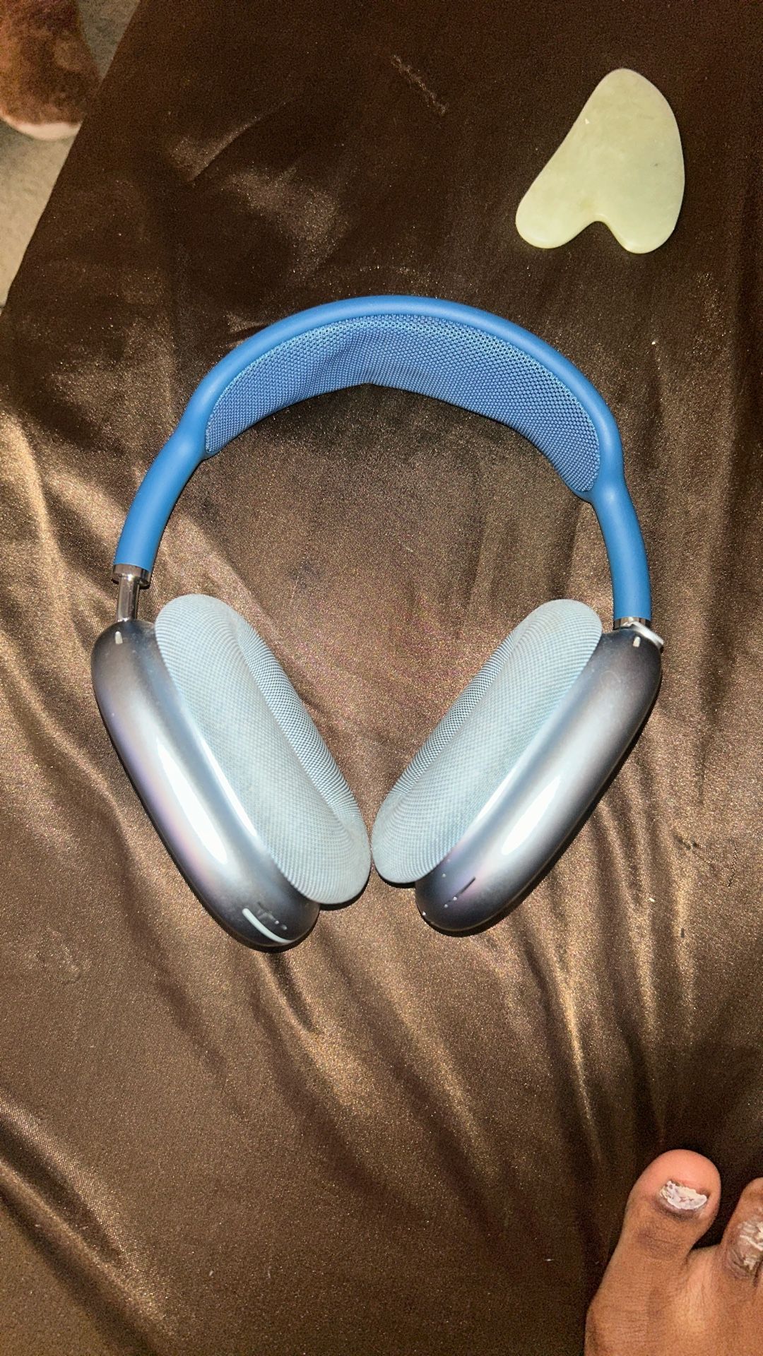 Apple AirPods Max Sky Blue