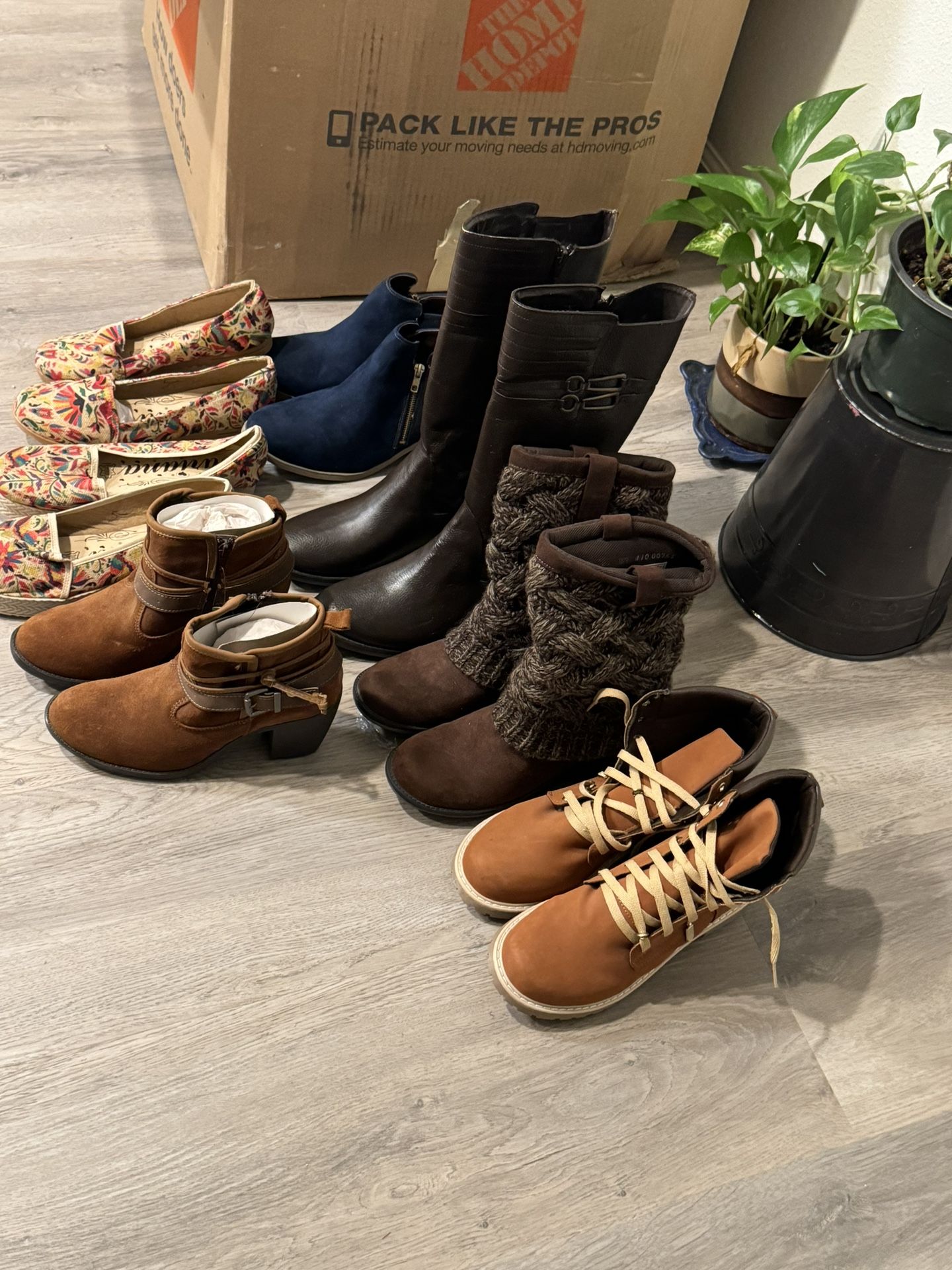 Botas Y Zapatos Artesanales Colores Cafés Negros Varios Colores