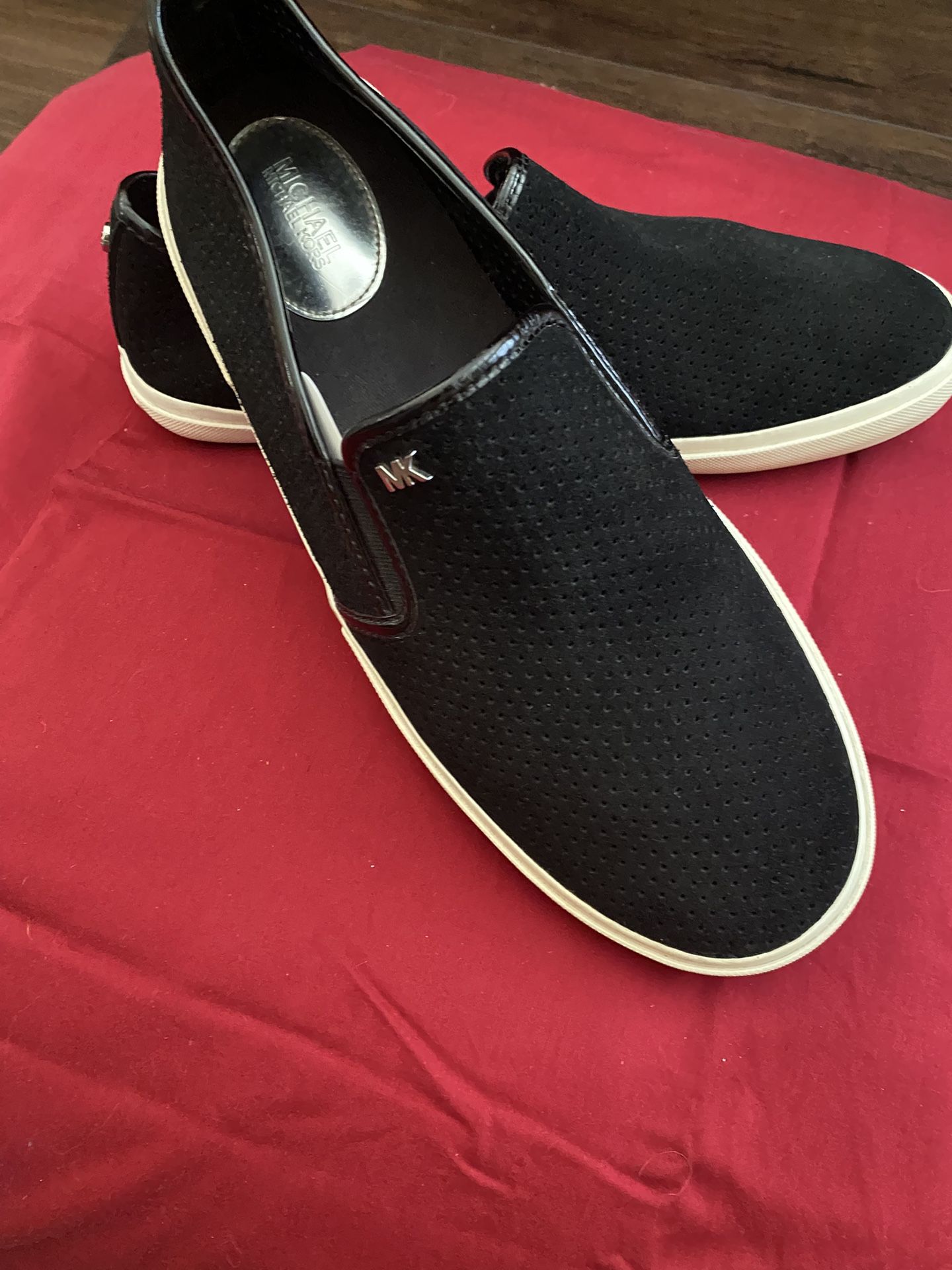 MICHAEL KORS Women’s “Keaton” Black Suede Loafer Size 10M