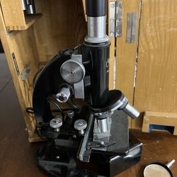 Vintage 1950s Microscope Japan 