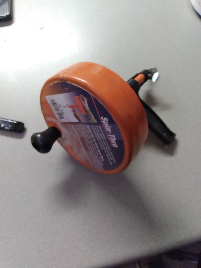 Spin-Thru Drain Cleaner