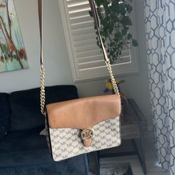 Michael Kors hand bag!