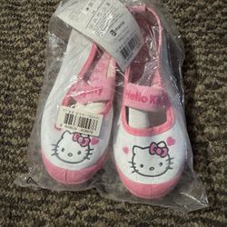Hello Kitty Shoes