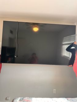 Samsung TV 85 inc for repair or parts