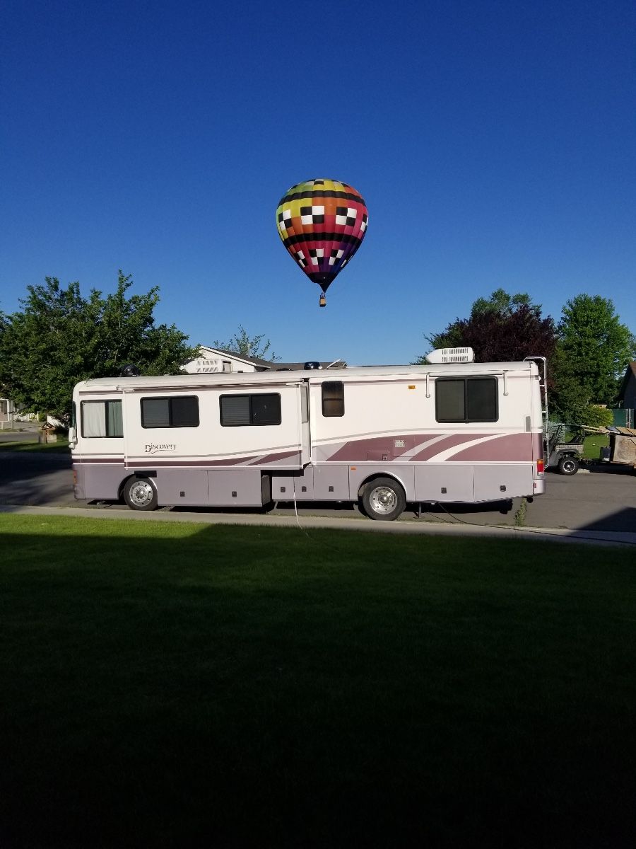 1999 fleetwood discovery