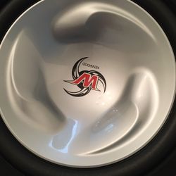 12 inches Kenwood  800 Watts 