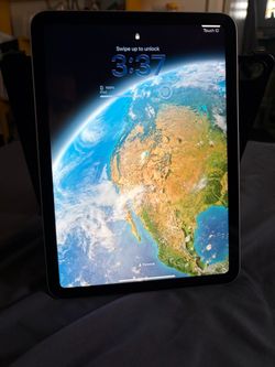 Apple iPad 11th Gen 256GB Wi-Fi (Silver, MD4G4LL/A)