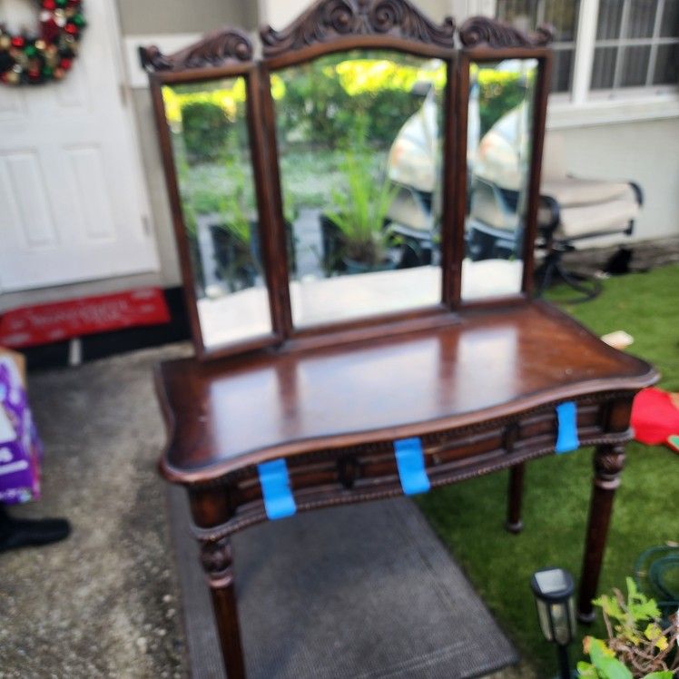 Wooden Vanity Tri Fold Mirror With 3 Drawers
