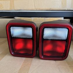 2025 Jeep Gladiator JT Tail Lights Right & Left Sides OEM