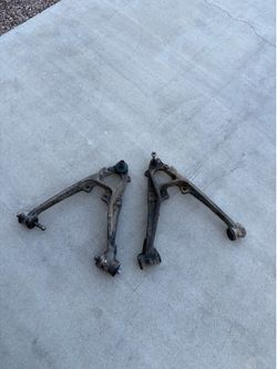 Lower Control Arms 2007-13 Silverado