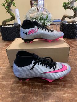Kids Nike Soccer Cleats