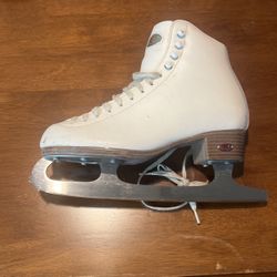 Reidell Figure Skates