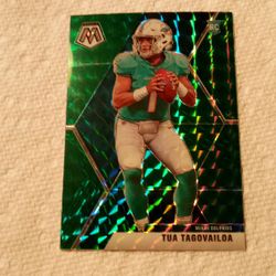 2020 Panini Mosaic Green Prizm Tua Tagovailoa Rookie