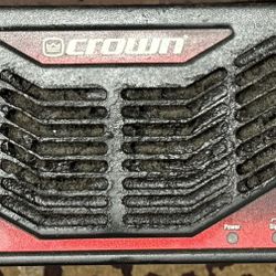 Crown CE 4000 3600 Watt (Read Description)
