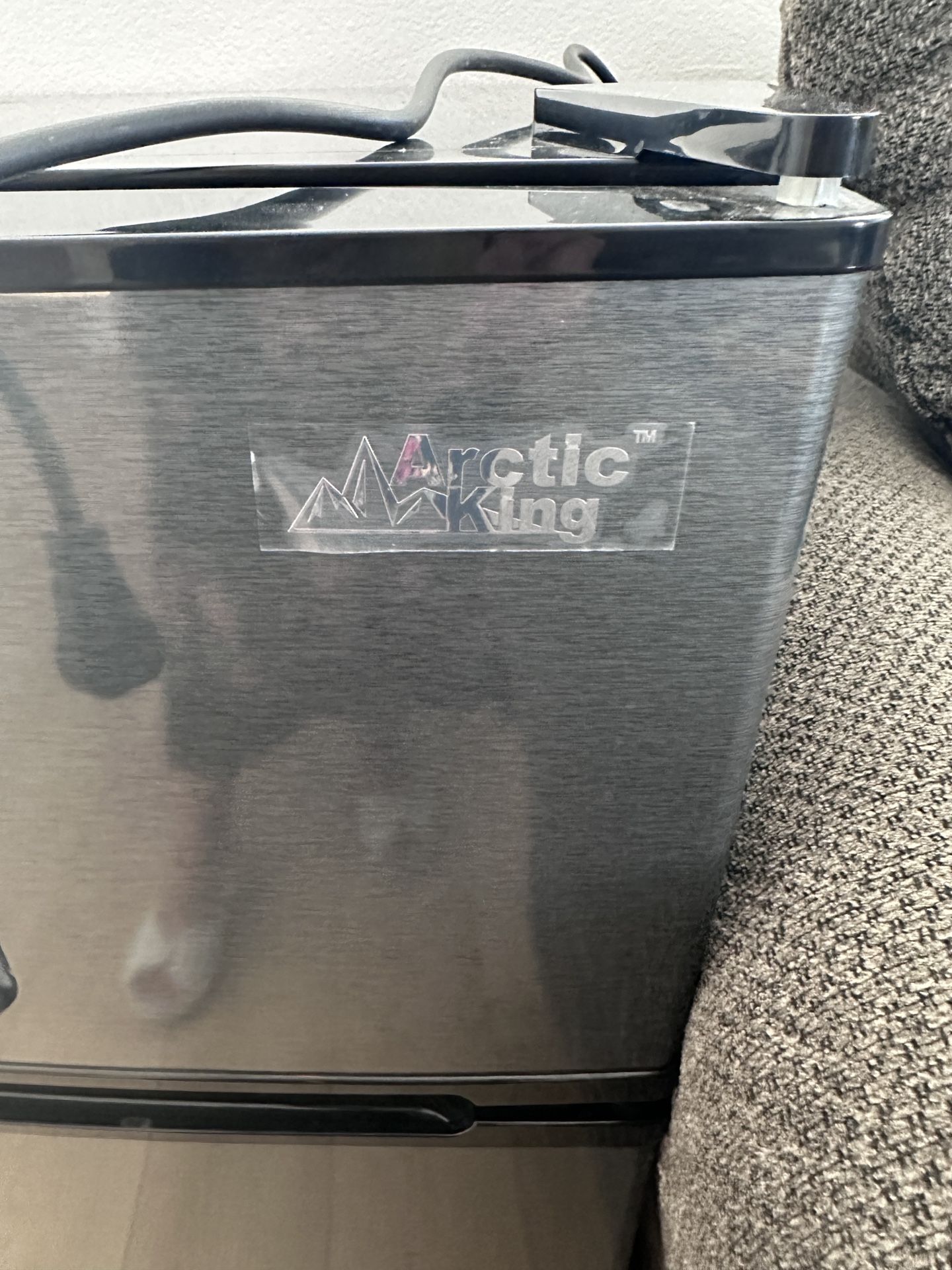 Mini Fridge Great Condition Barley Used 