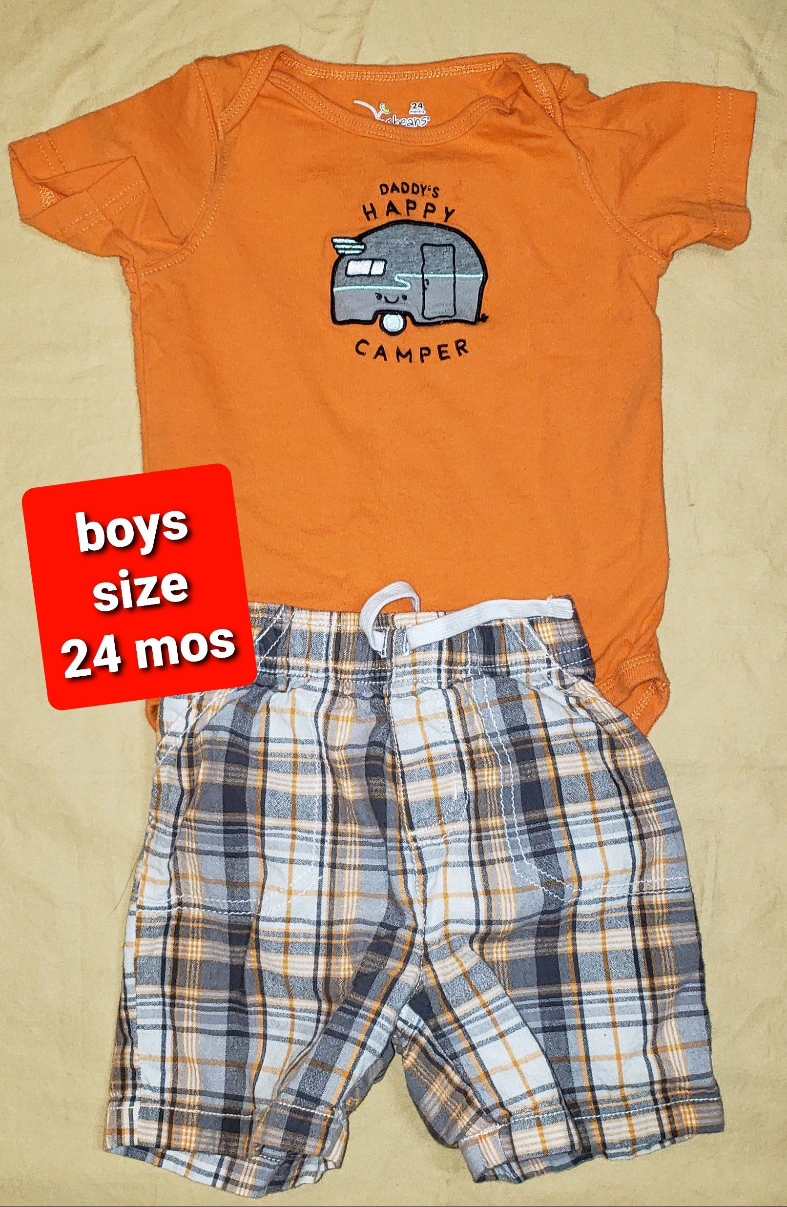 Boys size 24 months Clothes - Daddy's Happy Little Camper Onesie with Plaid Shorts (#233)