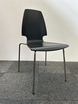 Vilmar Office Chairs (Black/Chrome)