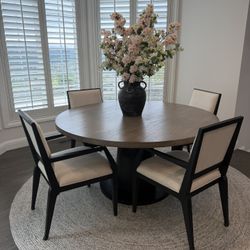 Selden’s Dining room table with 4 chairs 