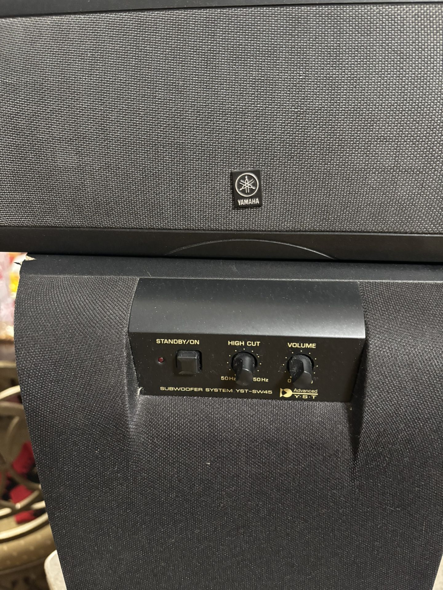 YamahaSubwoofer And Center Speakers