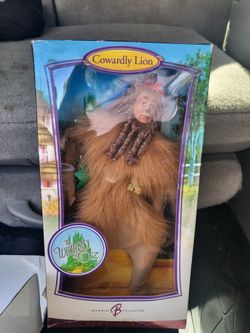 The WIZARD OF OZ (The Cowardly Lion) Barbie Collection