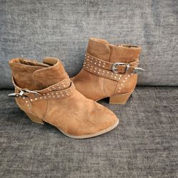 Women Boots 6.5W