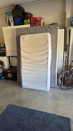 Brand new memory foam twin bed