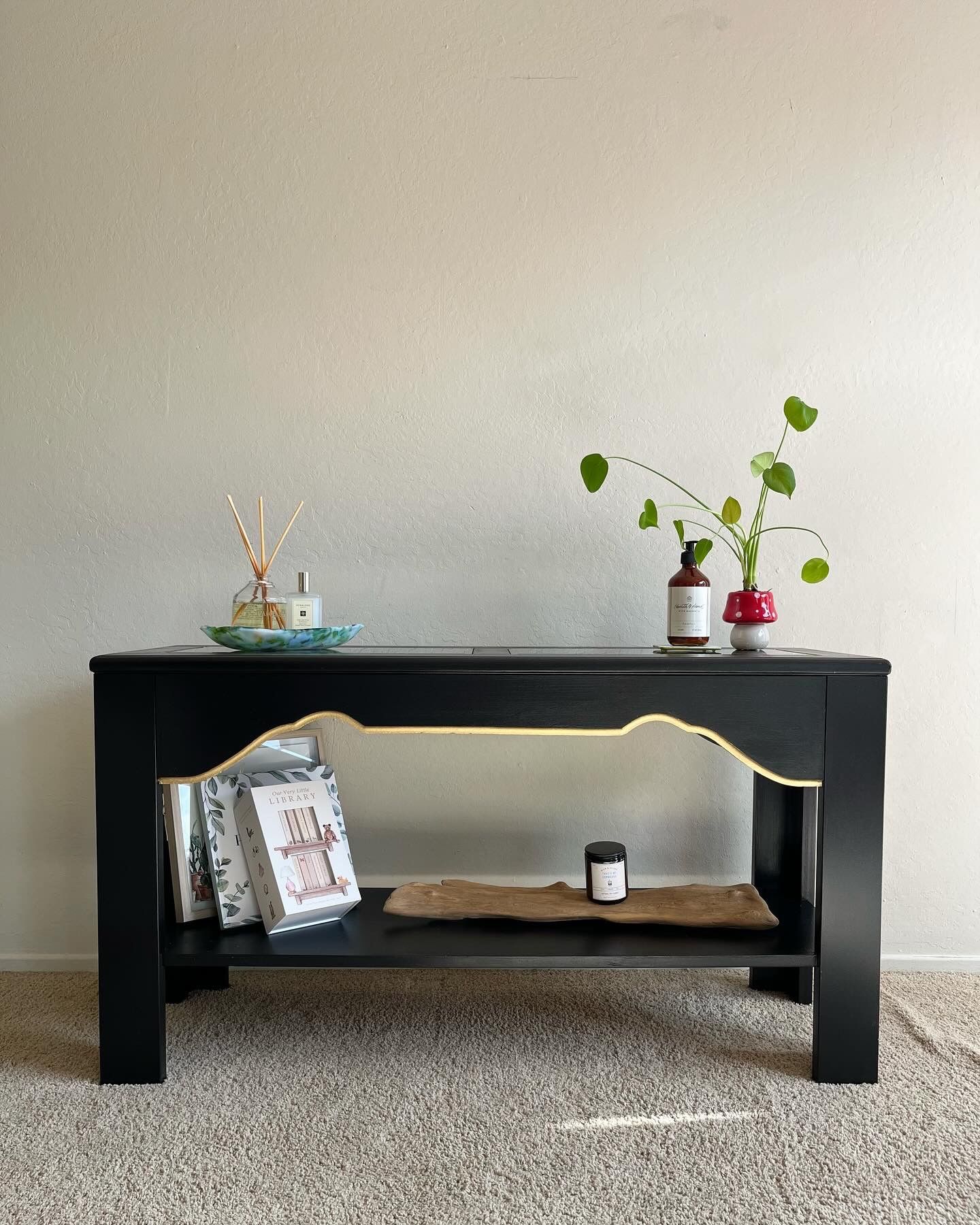 Hardwood Luxury Console Table 