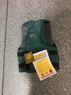 Bass pro shop fishing vest