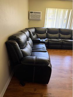 Sofa sectional