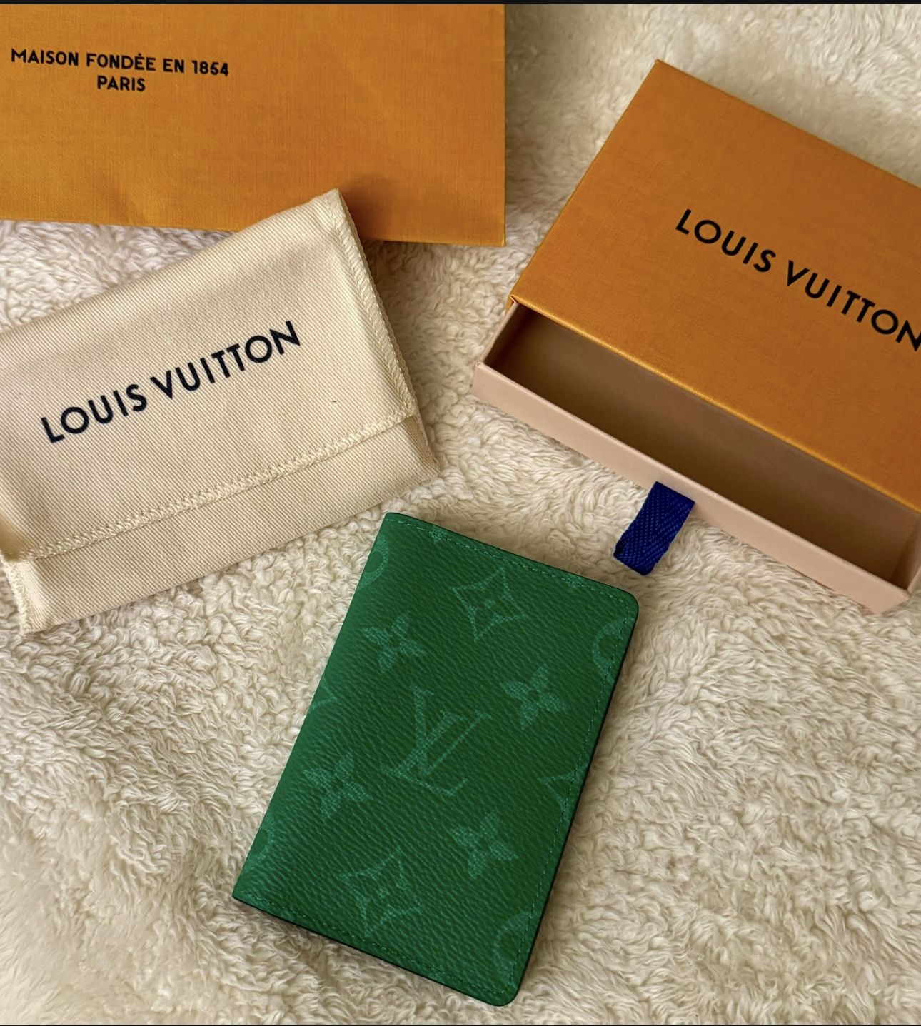 Louis Vuitton Wallet Pocket Organizer LV