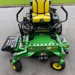 John Deere Lawn Mower