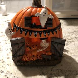 Halloween spooky Village Lighted Resin Pumpkin 7" LED Decoration