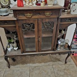 Edwardian Hallway Case